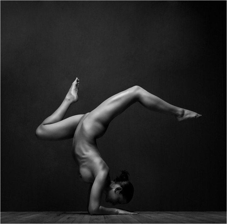 Male ballet is erotic