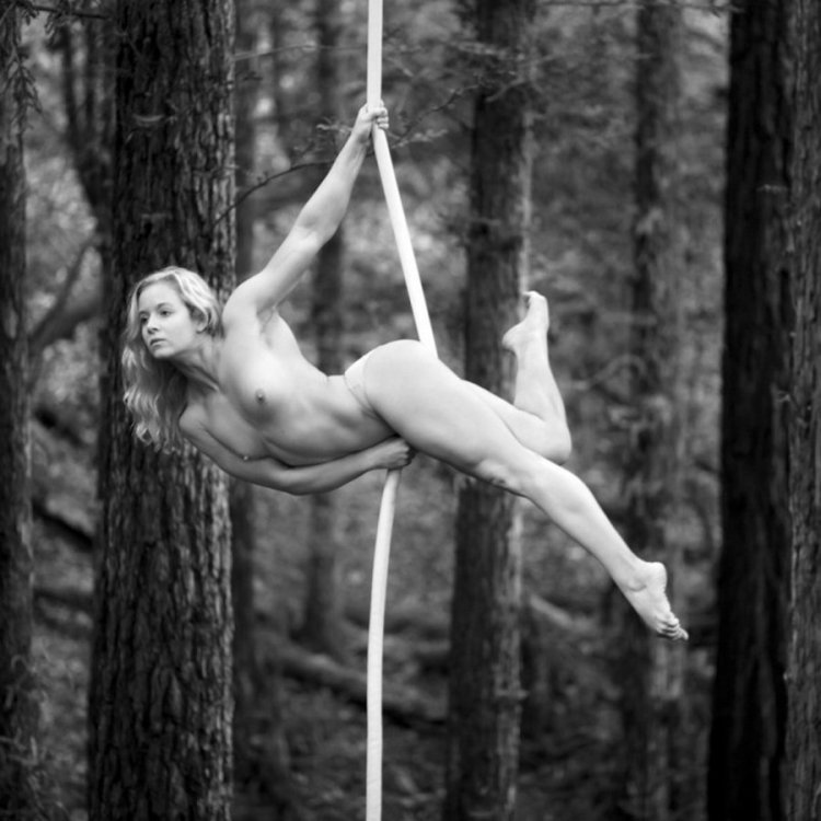 Erotic performances