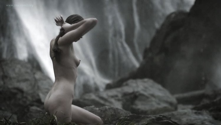 Actress Katherine Winnik Nude