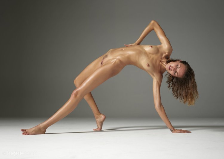 Erotic photo shoot Hegre