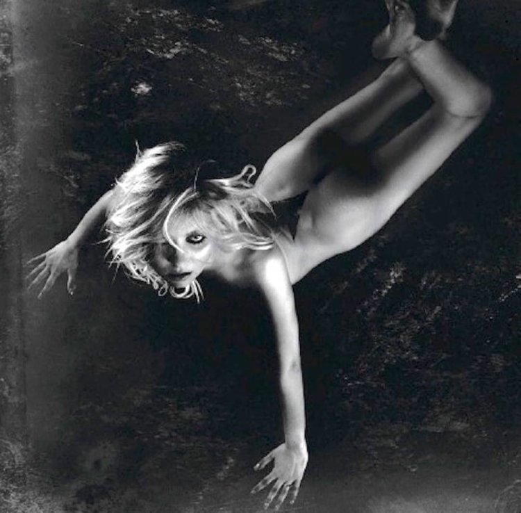 Taylor Momsen Pornography