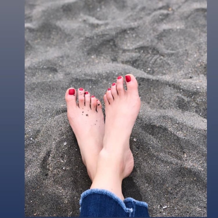 Jasper Reed Feet