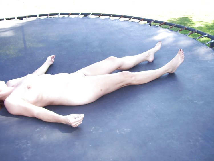 Battle jumps naked
