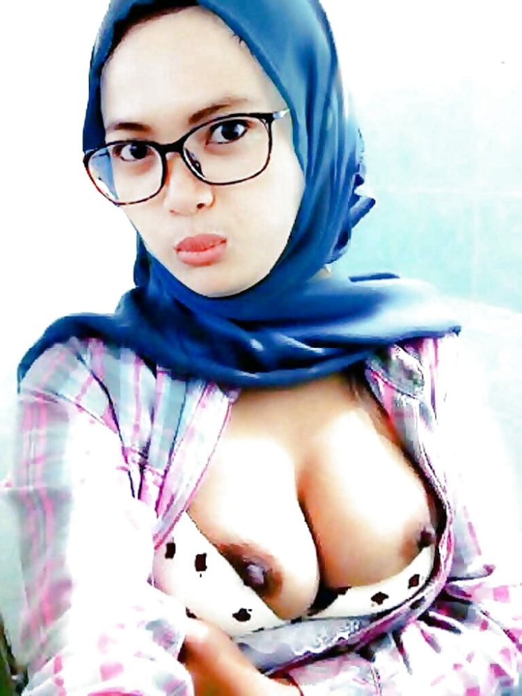 Jilboobs montok young first night
