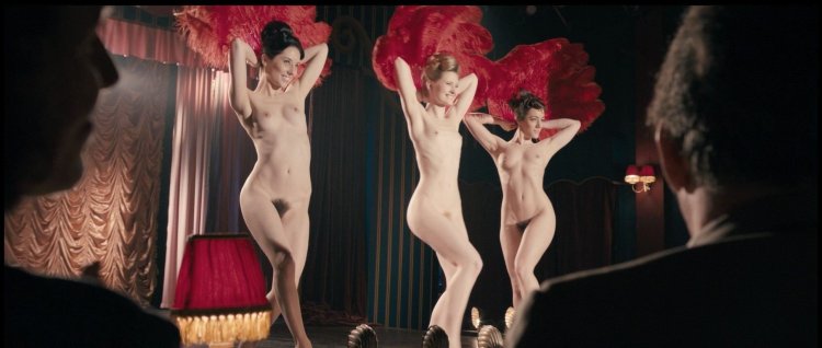 Exposure of actresses on stage