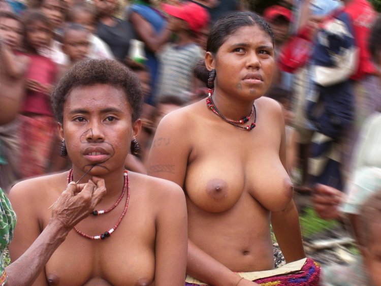 Naked women of the Amazon