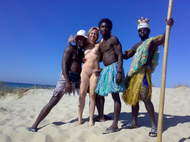 Family Naturism in Africa
