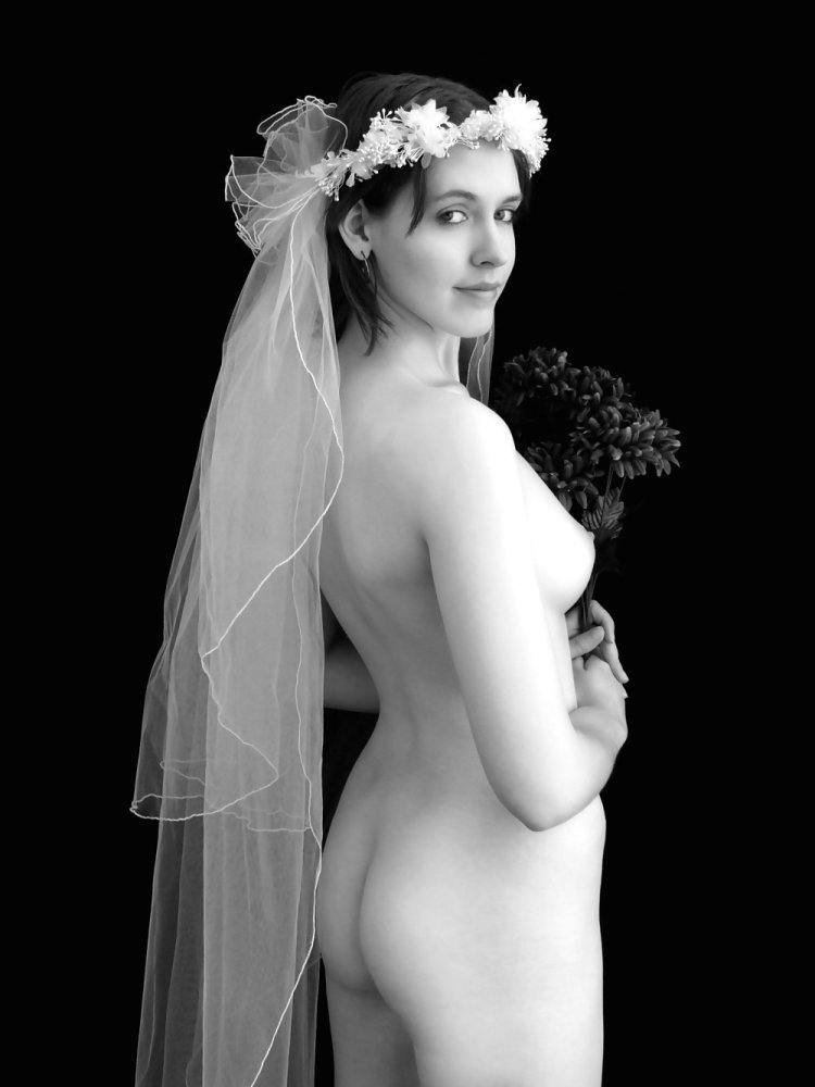 Massage brides naked