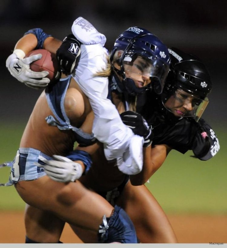 American football women naked