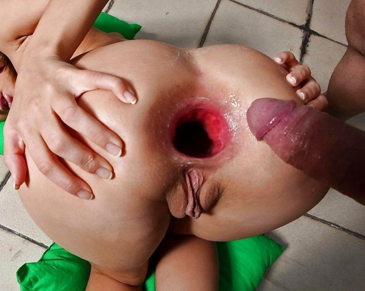 Gaping anal Alice Miller