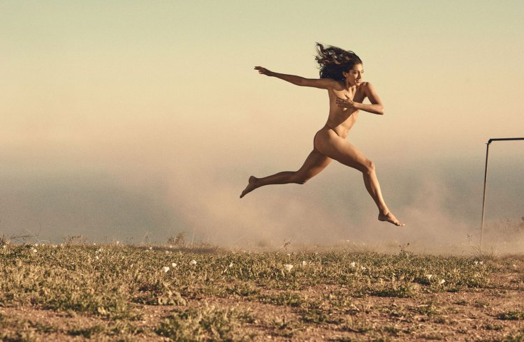 Girls run naked