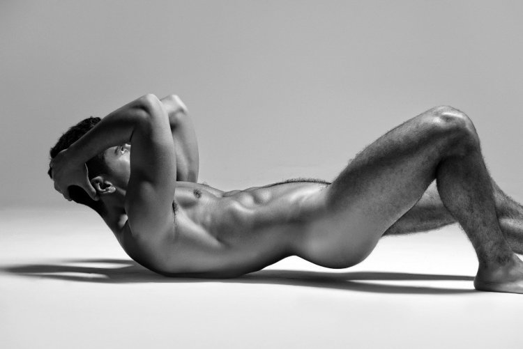 Beautiful pumped naked men