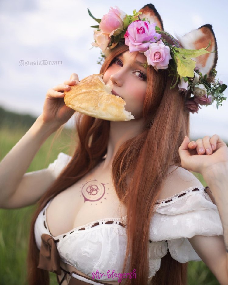 Lada Lumos April
