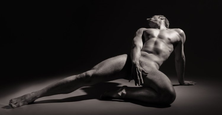 Beautiful men in the style of nude