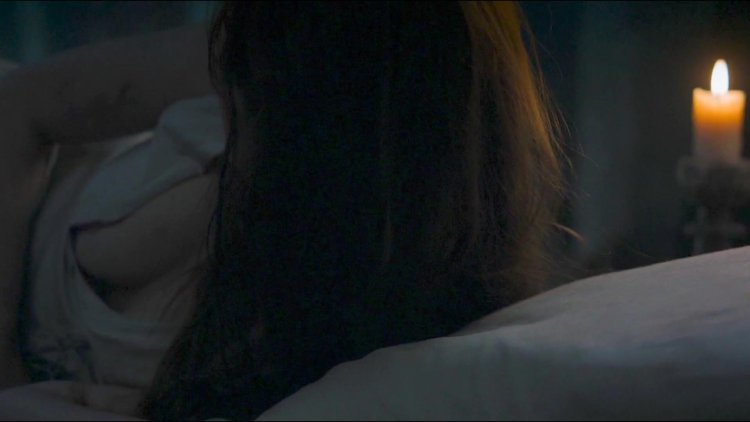 Sophie Turner Naked in the film