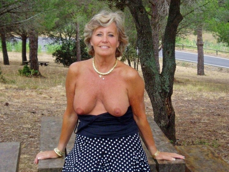Webtastic Boobs Flashing old woman photo