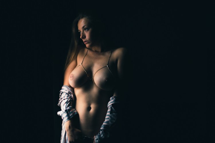 Olga Kobzar Nude Lana Light