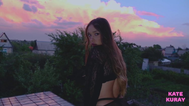 Katya Kurai Leonzi
