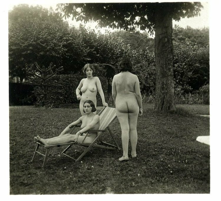 Where Can Find Vintage Nudist Pics Online