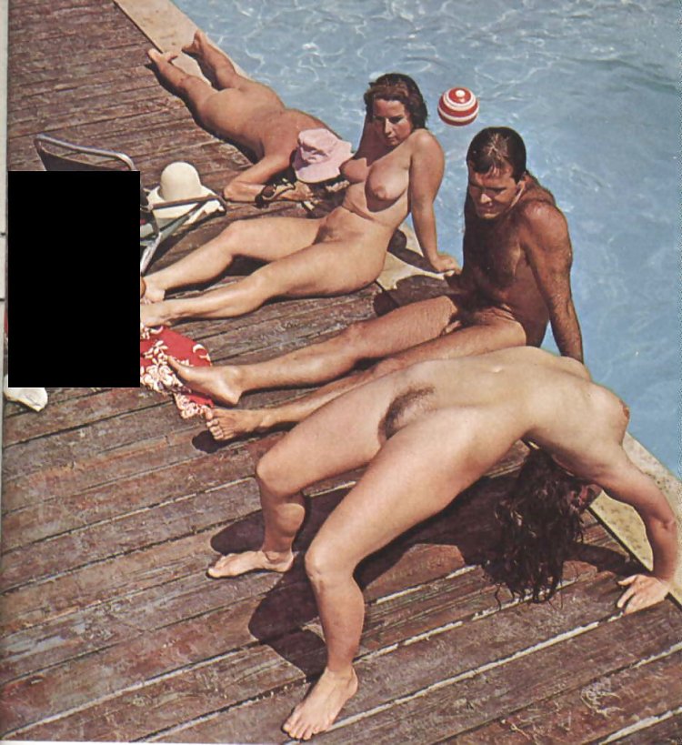 Retro nudist families