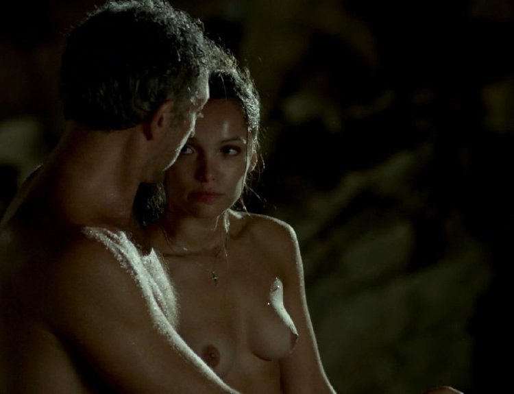 Lola Le Lann Erotic