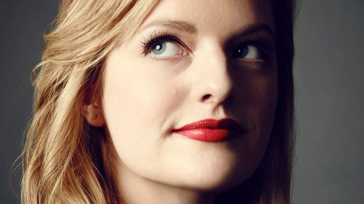 Elizabeth Moss 2021 recovered