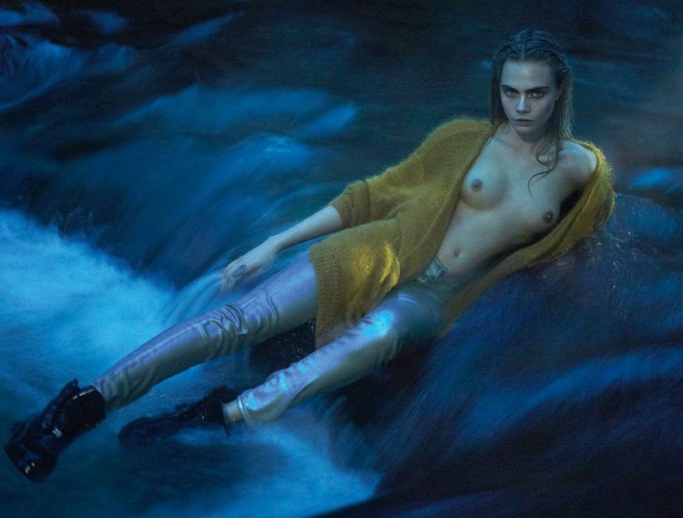 (18+) Cara Delevingne