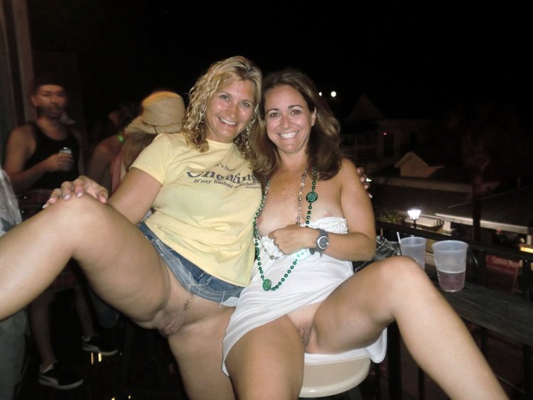 Drunk naked women in the car