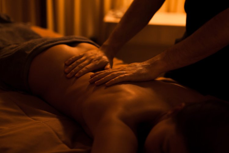 Massage of the buttocks