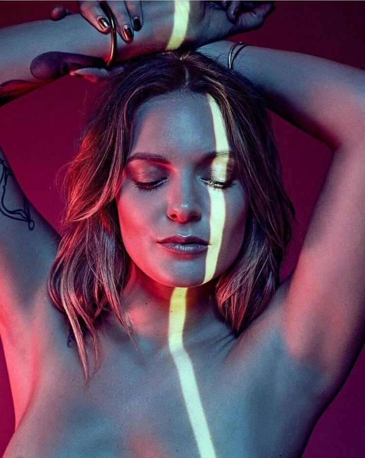 Tove lo naked without underwear
