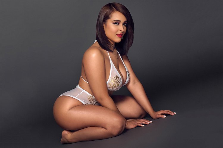 Mia Francis is hot