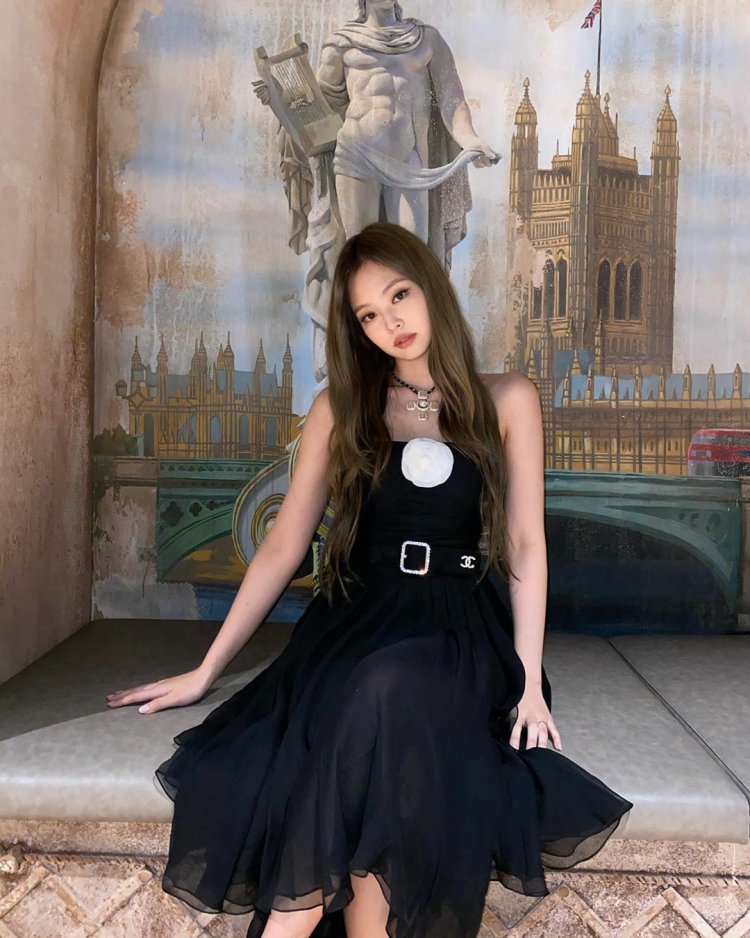 Blackpink Jenny Solo