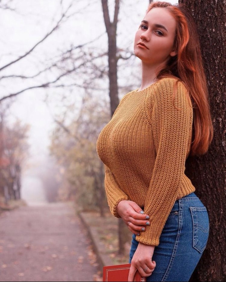 Samanta Lily Turtleneck