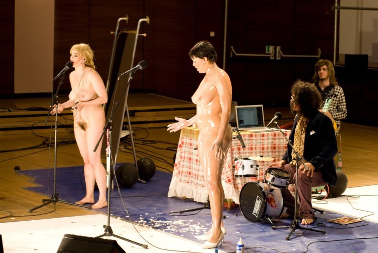 Naked theater without panties