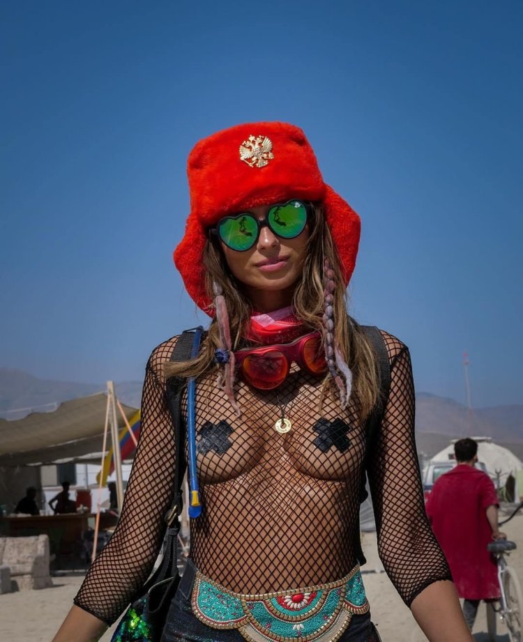 Berning Maine Festival Nude Girl
