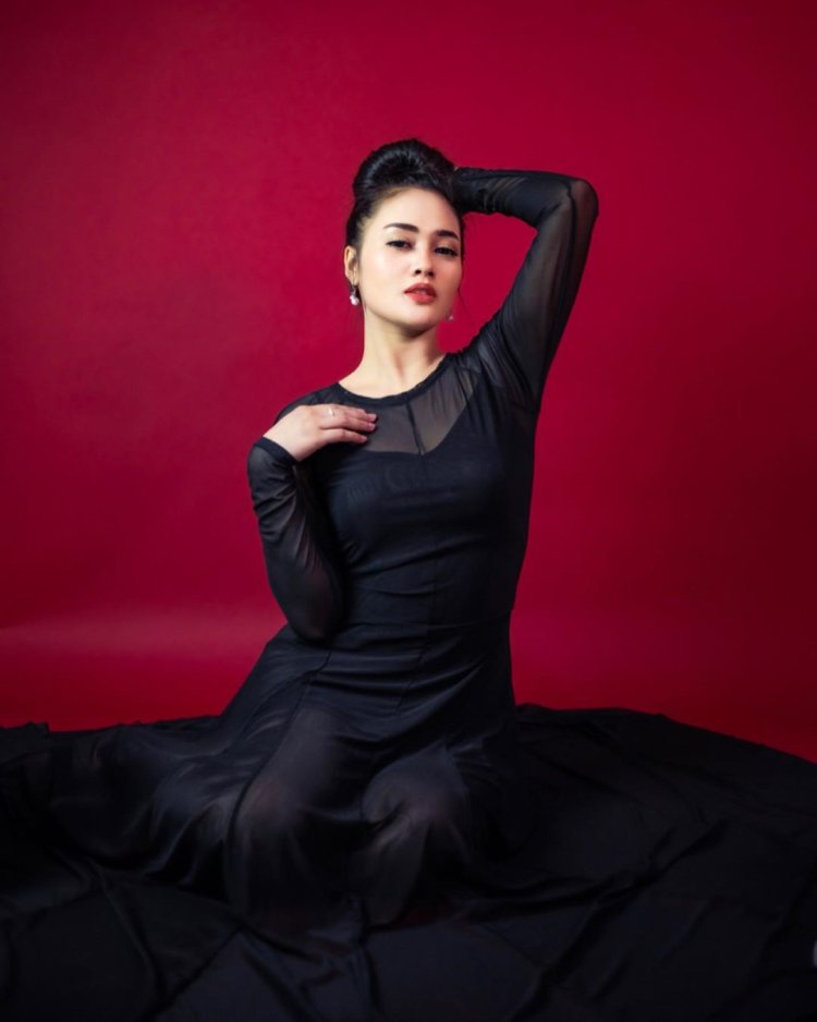 Clara Yumi Kang