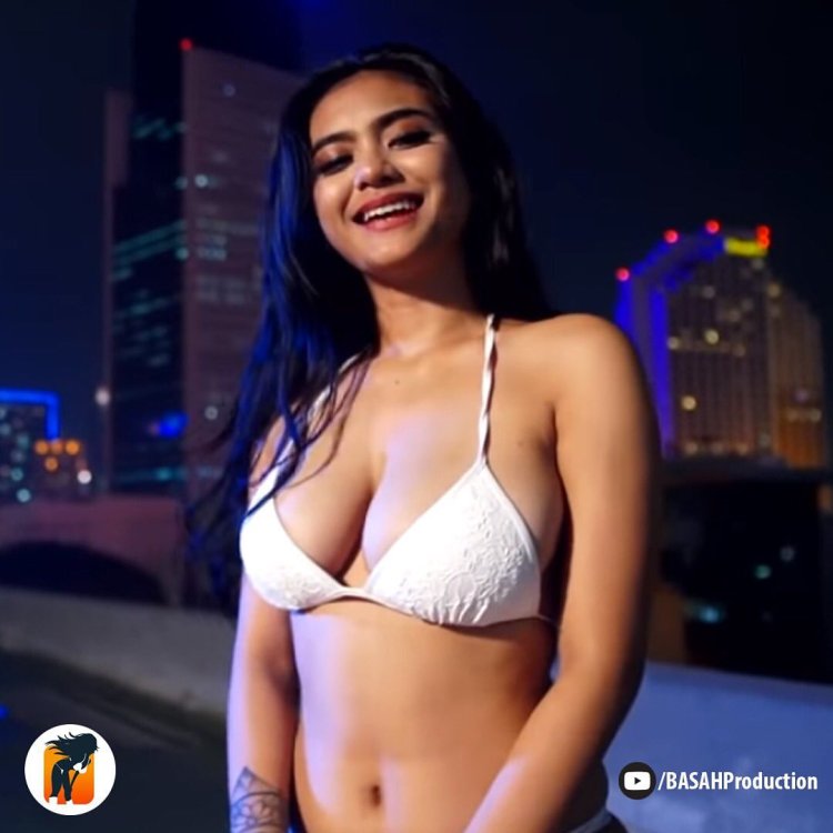 DJ Clarabella Bugil