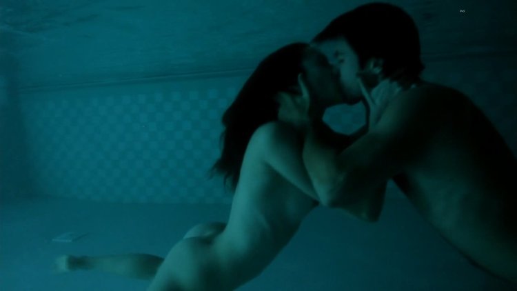 Emmy Rossum shameless tits