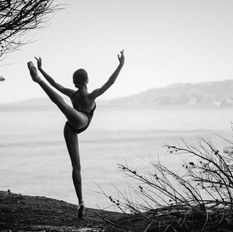 Camilla Vergotis Ballerina