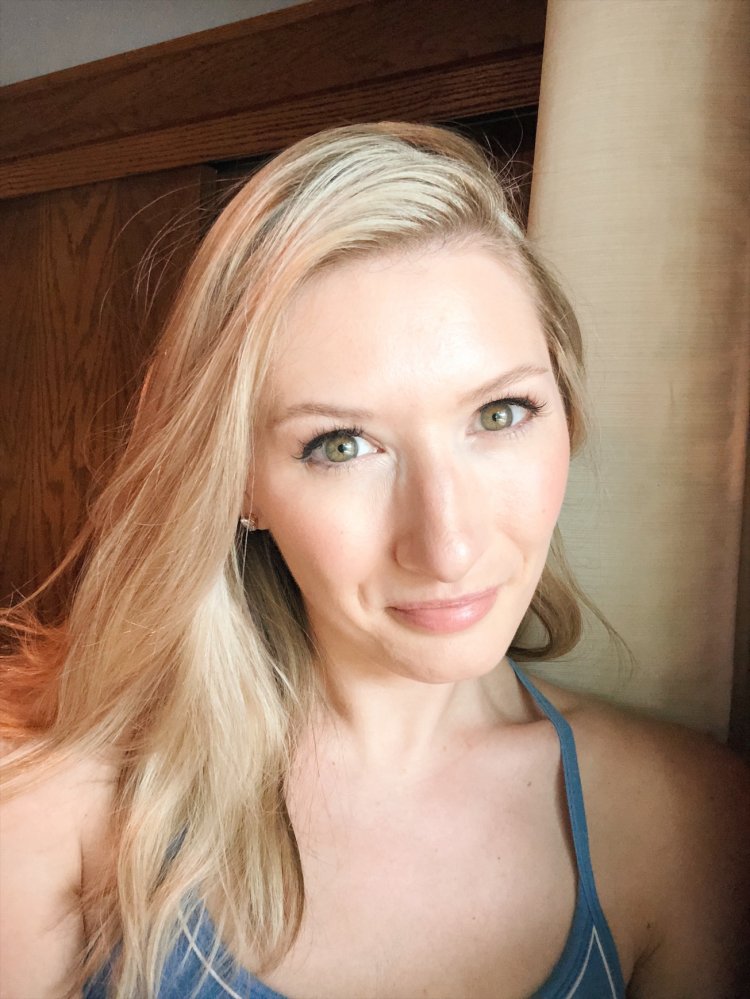 Beautiful naked women 40 years old