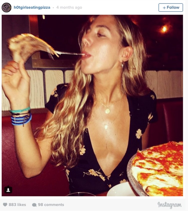 Girl Selfy Pizza