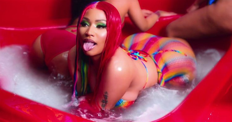 Nicki Minaj Doggy