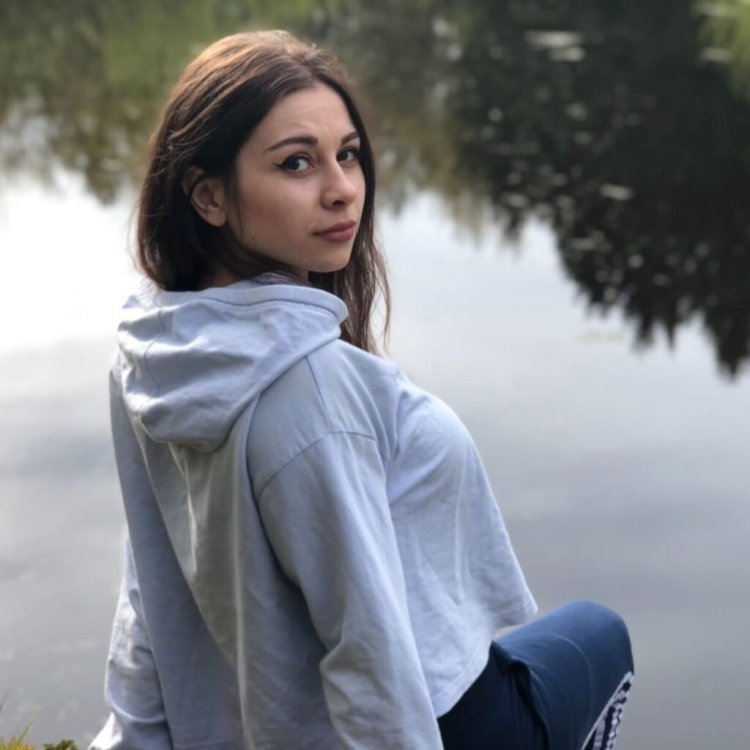 Anastasia Solodkova Lollylip