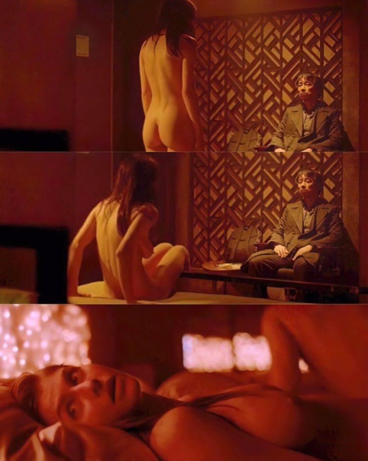 Alexandra Daddario Naked