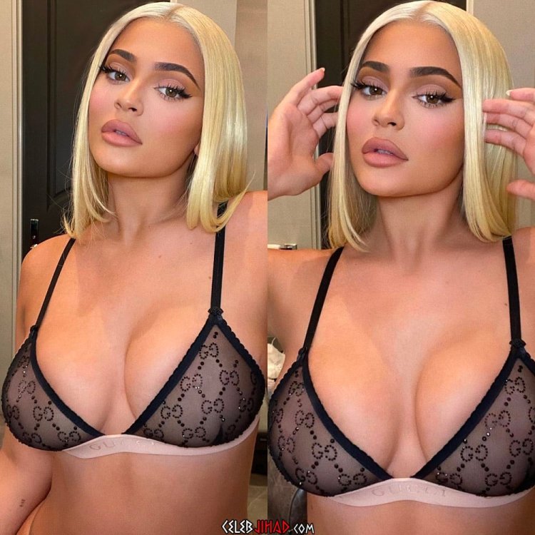 Kylie Jenner Naked Tits