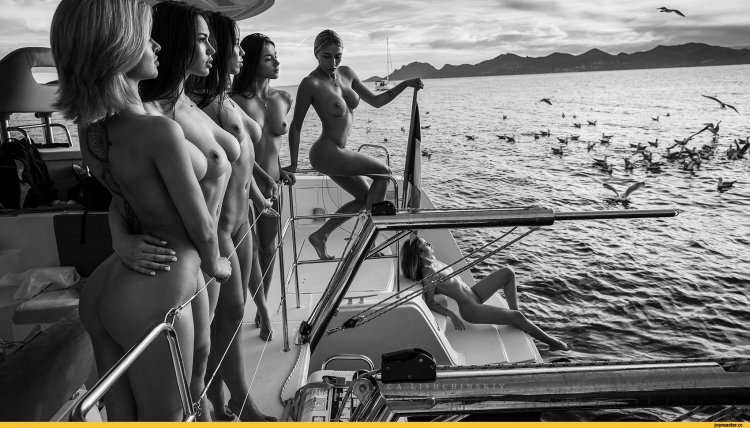 Photographer Aleksandr Lishchinskiy - Naked Lesbian