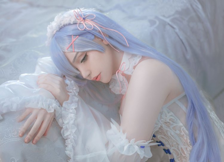 Saya The Fox Rem