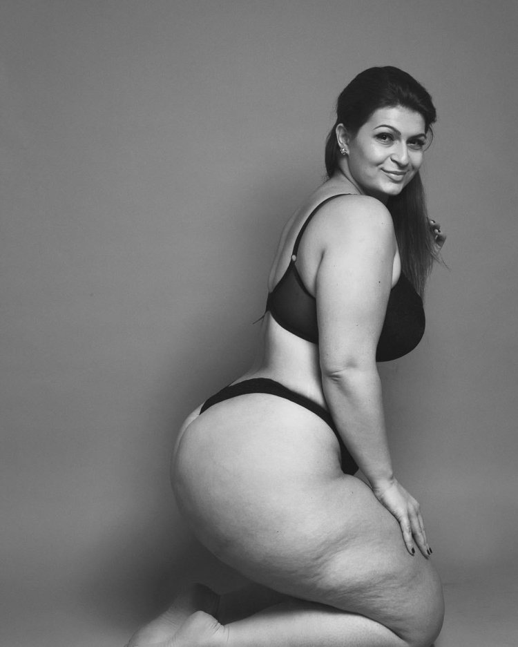 Women with large buttocks