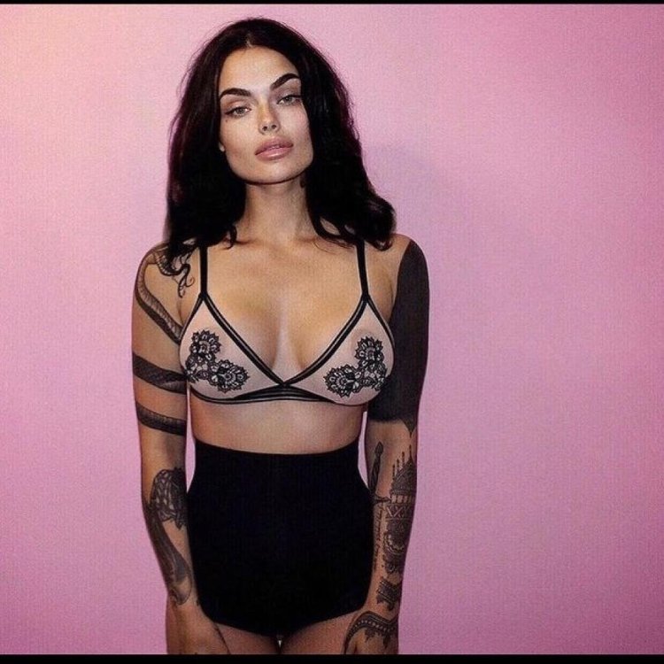 Kamila Smoguletsk