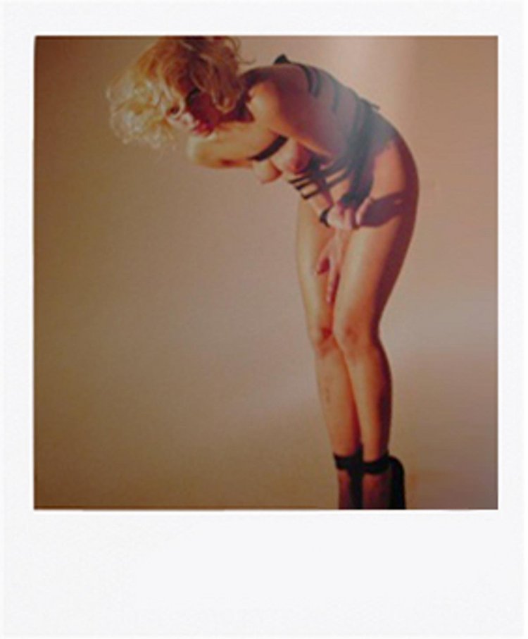 Lady Gaga arranged a hot photo shoot without a bra